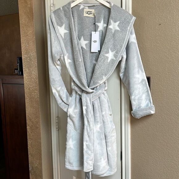 Ugg Grey/White Stars Cozy Fleece Miranda Cozy Fleece Hoodie Belted Wrap Robe NWT - Picture 3 of 17